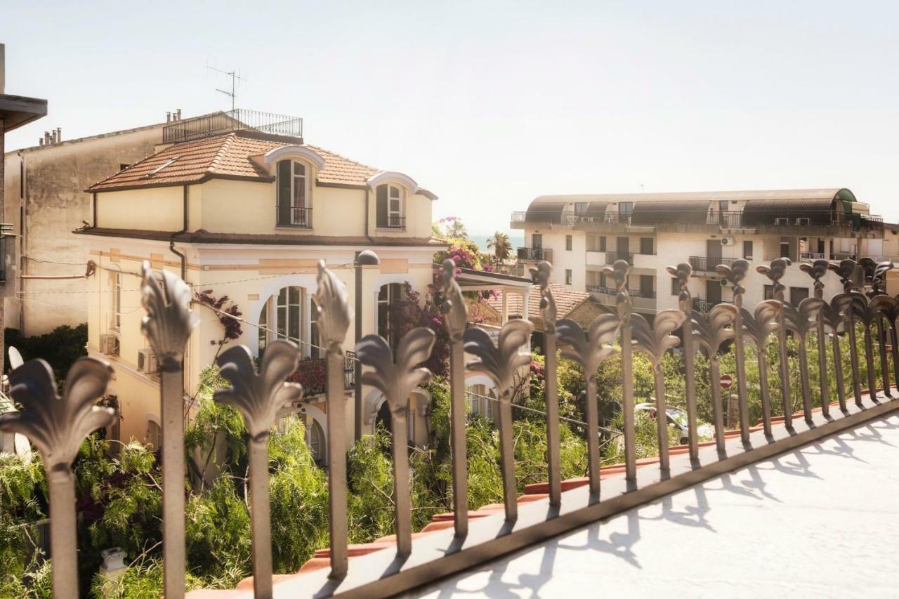 Palazzo Eugenia Suites Vasto Eksteriør bilde